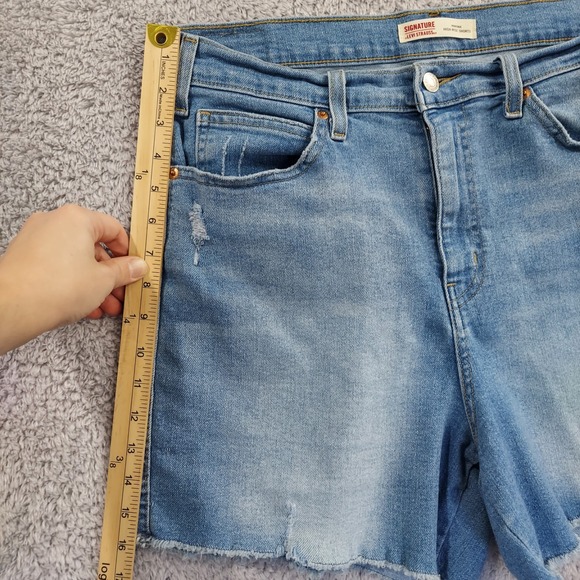 Signature Levi Strauss Heritage High Rise Shorts Frayed Hem Size 16 Light Wash - Picture 7 of 13
